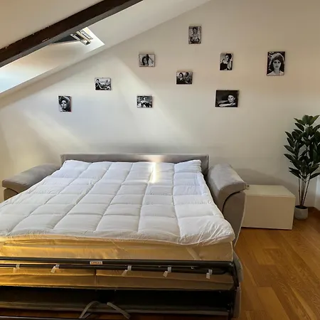 Loren House * Napoli