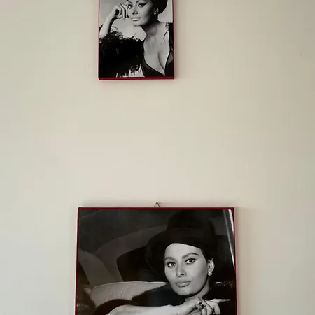 Apartament Loren House Neapol